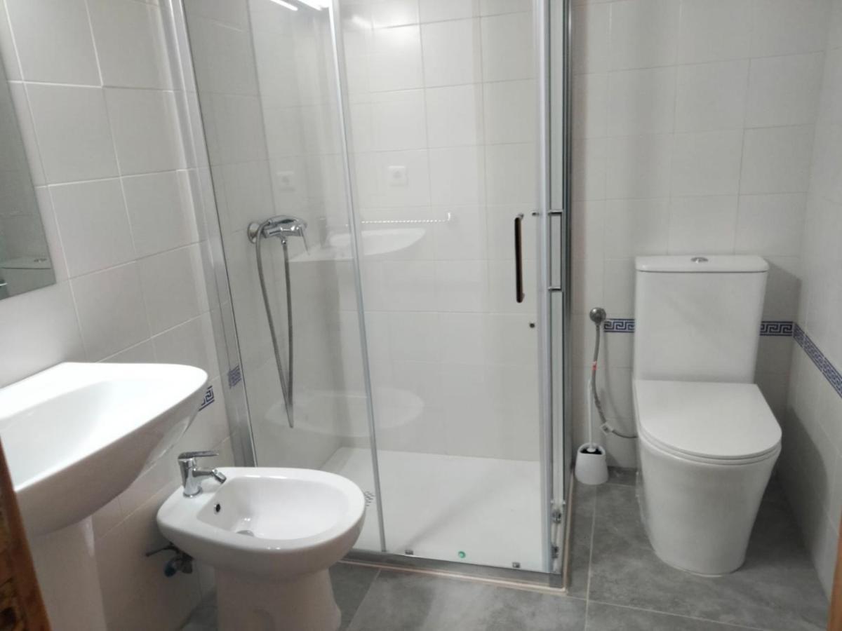 Hostal Extrelucia Calzadilla Екстериор снимка